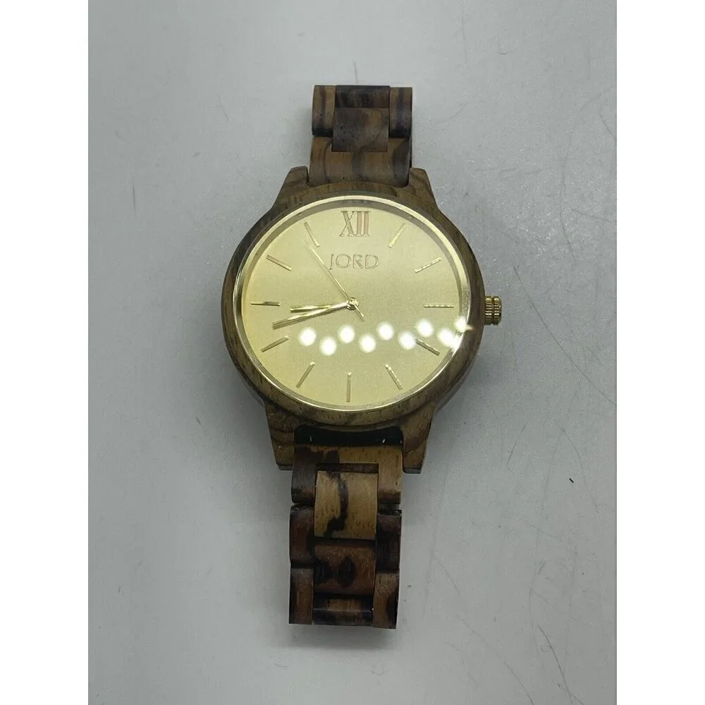 Jord Wood Watch GL 30 Frankie Series Born in St Louis 08/09/2017 Sapphir Crystal